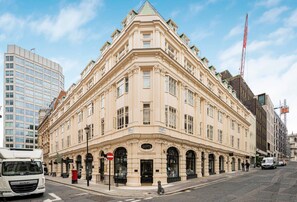 Apartment | 3 bedrooms - Luxury 3BR Mayfair Apartment Near Green Park (London)