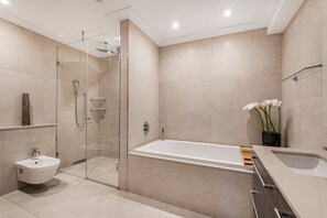 House - Luxury Mayfair Flat on Park Lane Hyde Park Views (London)