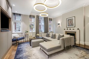 Apartment - Mayfair Home Private Parking Central AC (London)