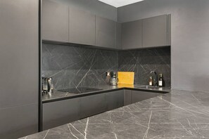 Apartment | 2 bedrooms - Luxury Kensington Penthouse With Huge Roof Terrace (London)