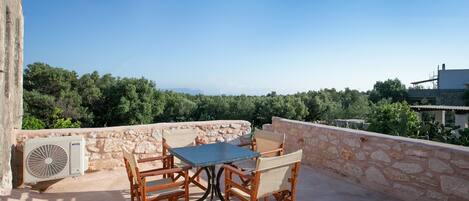 House, 1 Bedroom, Smoking, Terrace | Garden view