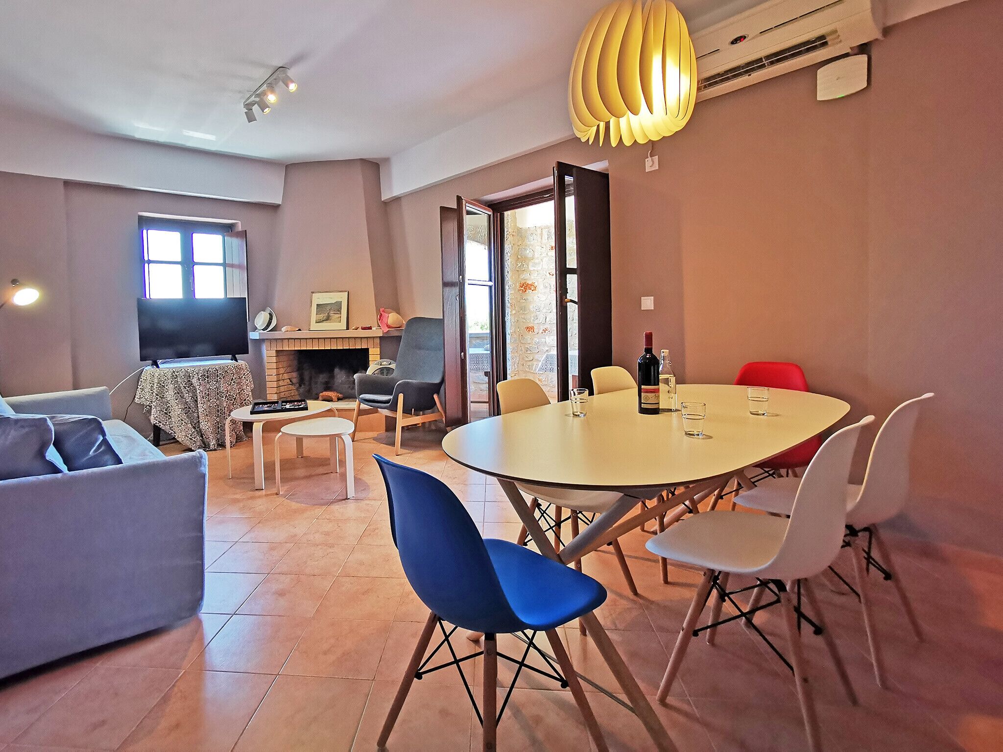 Casa, 3 habitaciones, fumadores, terraza | Servicio de comidas en la habitación