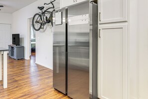 บ้านพัก (2 Bedrooms) | ภายใน