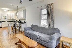 Casa (2 Bedrooms) | Interior