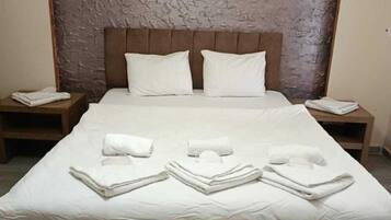 Family Villa, Balcony, Garden View