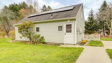 Apartment (0 Bedroom) | Interior