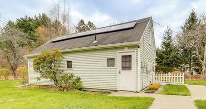 Hike & Explore Western Mass: Peaceful Studio