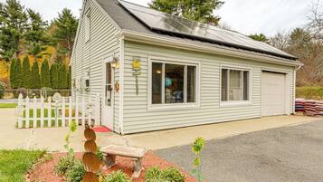 Apartment (0 Bedroom) | Front of property