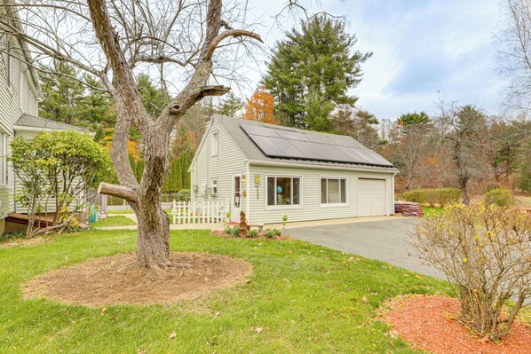 Apartment (0 Bedroom) | Interior - Hike & Explore Western Mass: Peaceful Studio (Palmer)