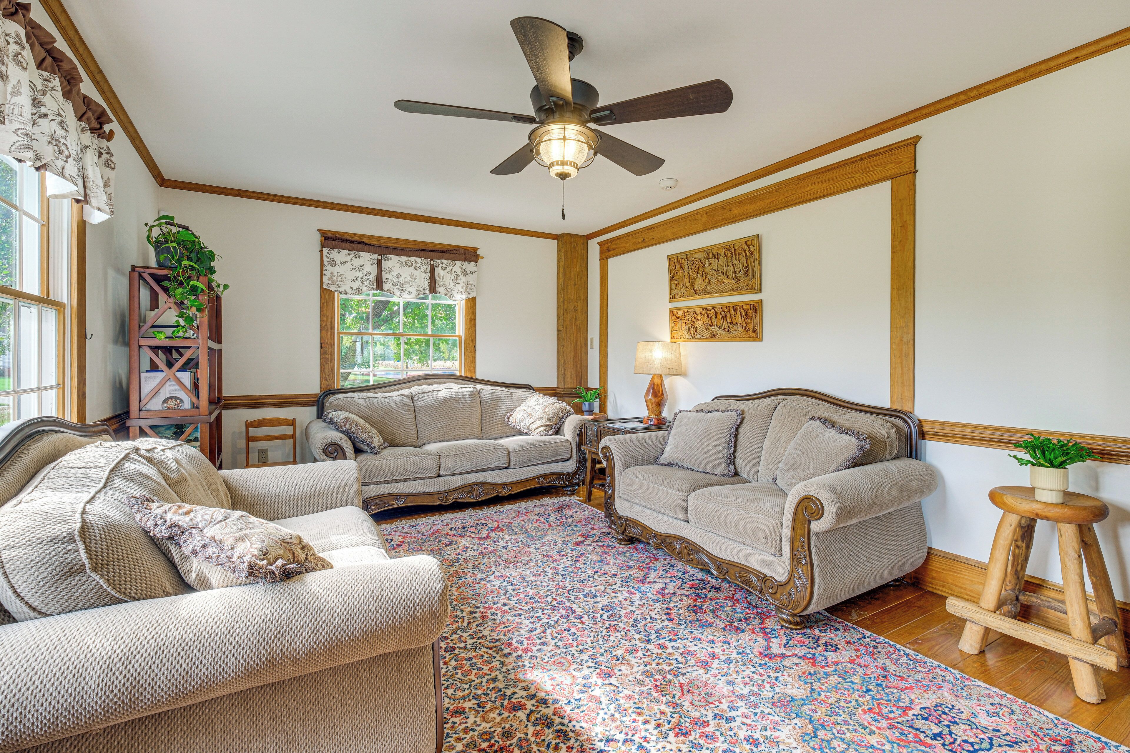 House (2 Bedrooms) | Interior