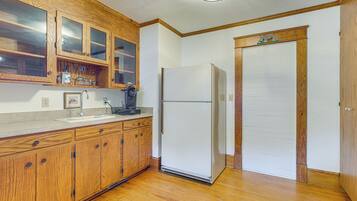 Rumah (2 Bedrooms) | Interior