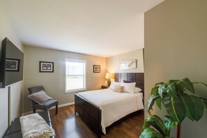 House (3 Bedrooms) | Interior - Milton Getaway Near Beach w/ Deck & Yard (Milton)