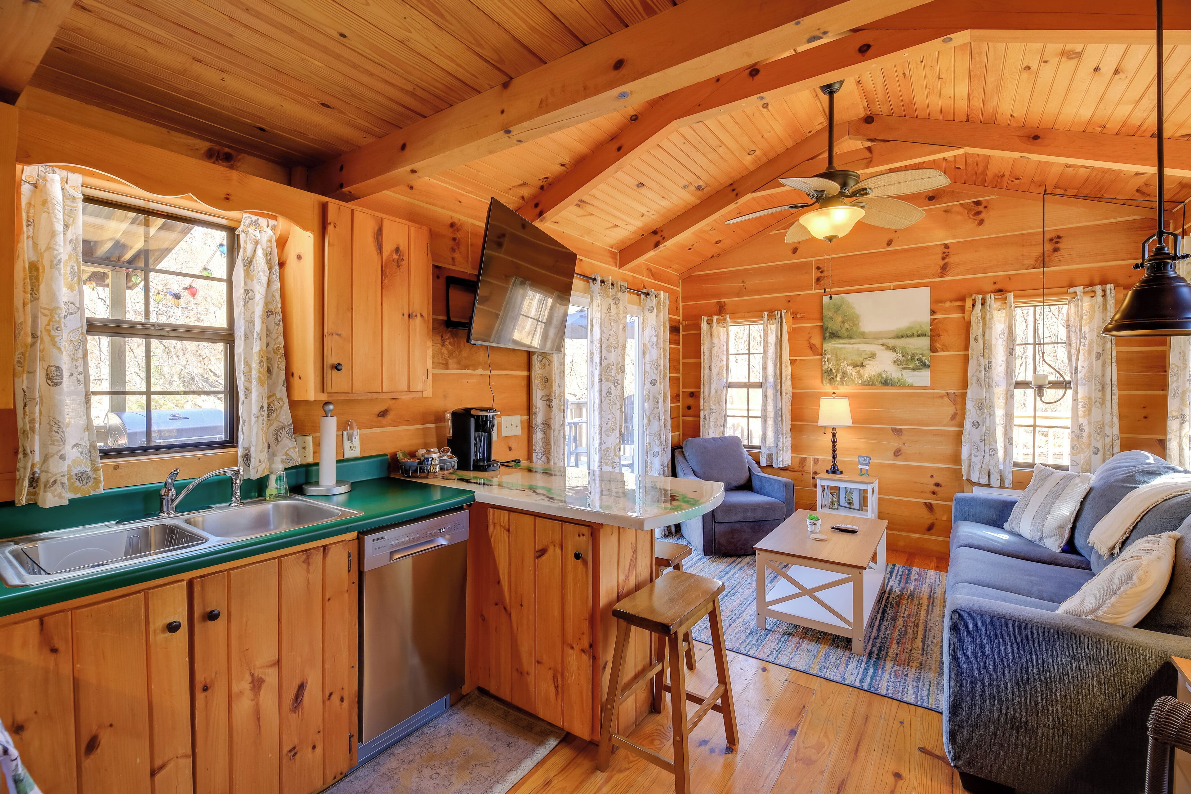 House (1 Bedroom) | Interior