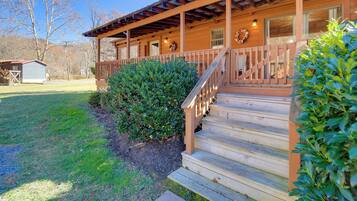 House (1 Bedroom) | Interior