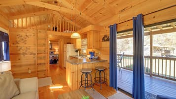 House (1 Bedroom) | Interior