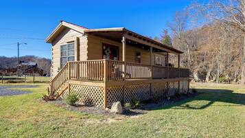 House (1 Bedroom) | Interior