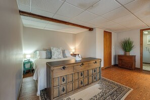 Interior - Stay on Historic Estate! Quiet Limerick Escape (Limerick)
