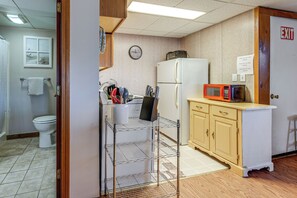 Apartment (0 Bedroom) | Interior - New England Hideaway on Historic 1859 Estate! (Limerick)