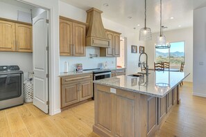 Talo (3 Bedrooms) | Sis ätilat