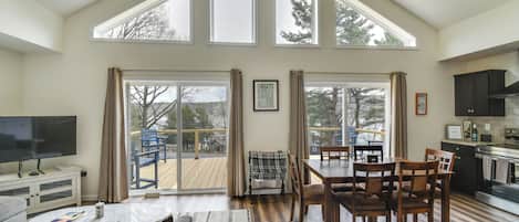Hus (3 Bedrooms) | Innvendig