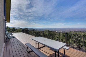 House (4 Bedrooms) | Interior - Close to Trails! Ultimate Seclusion at Moab Cabin (Moab)