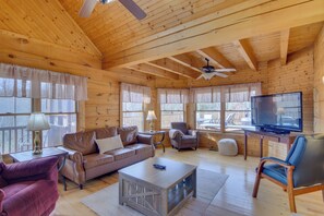 House (5 Bedrooms) | Interior - Pets Welcome! Shenandoah Log Home w/ Hot Tub (Luray)