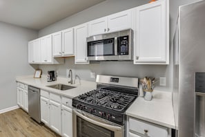 Interior - Pet-friendly 3BR Rowhouse: Walk to Patterson Park! (Baltimore)