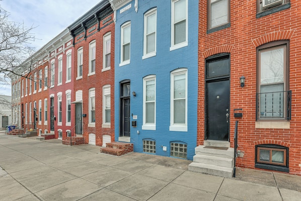 Front of property - Pet-friendly 3BR Rowhouse: Walk to Patterson Park! (Baltimore)