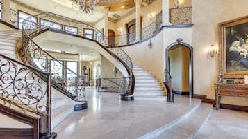 Maison (4 Bedrooms) | Intérieur