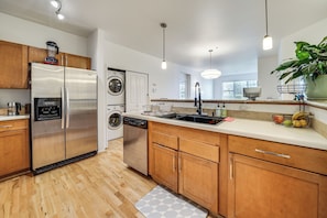 Apartment (2 Bedrooms) | Bahagian dalam