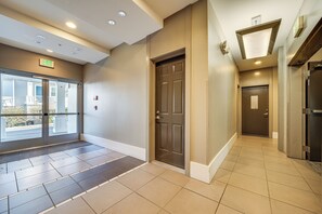 Apartamento (2 Bedrooms) | Parte interna