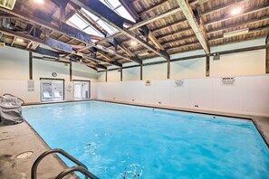 Interior - Walk to Ski Shuttle! Mountainside Resort Condo (Stowe)