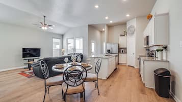 Casa (3 Bedrooms) | Interior