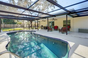 House (3 Bedrooms) | Front of property