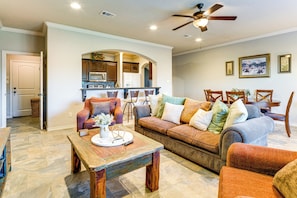 Apartment (4 Bedrooms) | Front of property - Spacious & Family-friendly! Tamu Townhome w/ Yard (College Station)