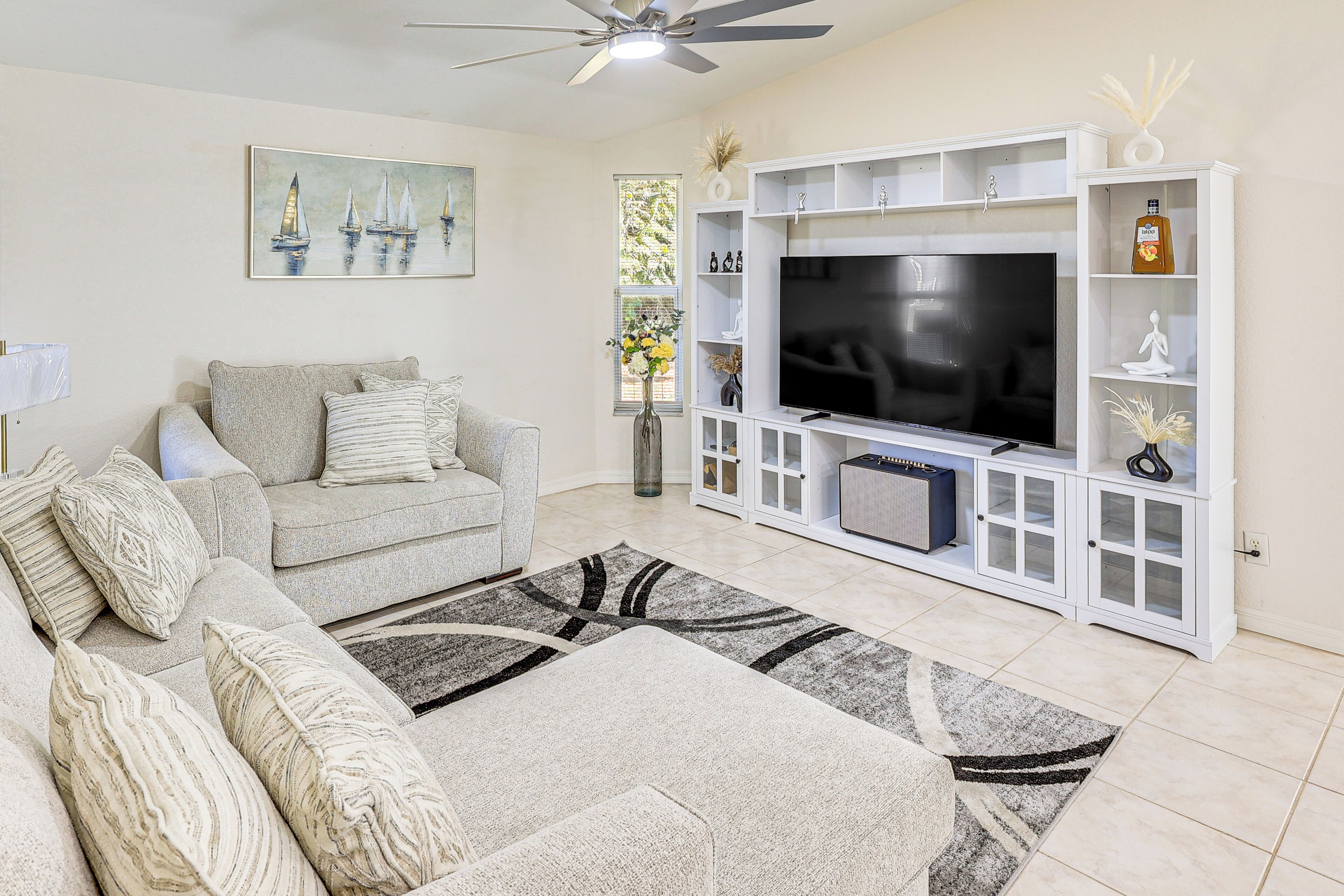 單棟房屋 (4 Bedrooms) | 內部