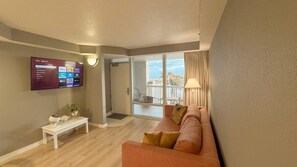 TV - The Promenade | Oceanfront 1BR | Private Balcony (Daytona Beach)