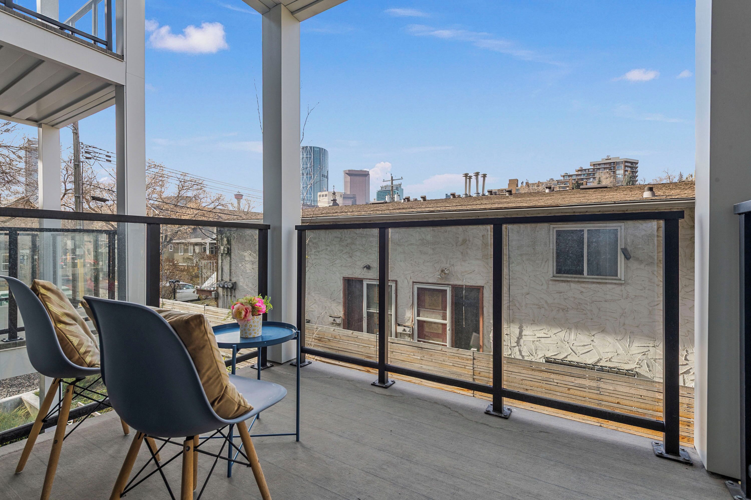 Deluxe-lejlighed - 1 soveværelse - udsigt til gårdsplads | Balkon