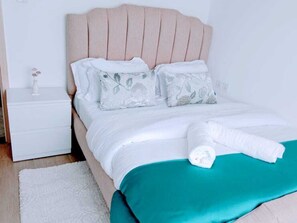 Classic Apartment, Balcony, City View - Orchid Residency View Palace Apartment (Nairobi)