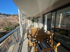 Outdoor dining - KOSMIC 603 by Avecoeur (Roquebrune-Cap-Martin)