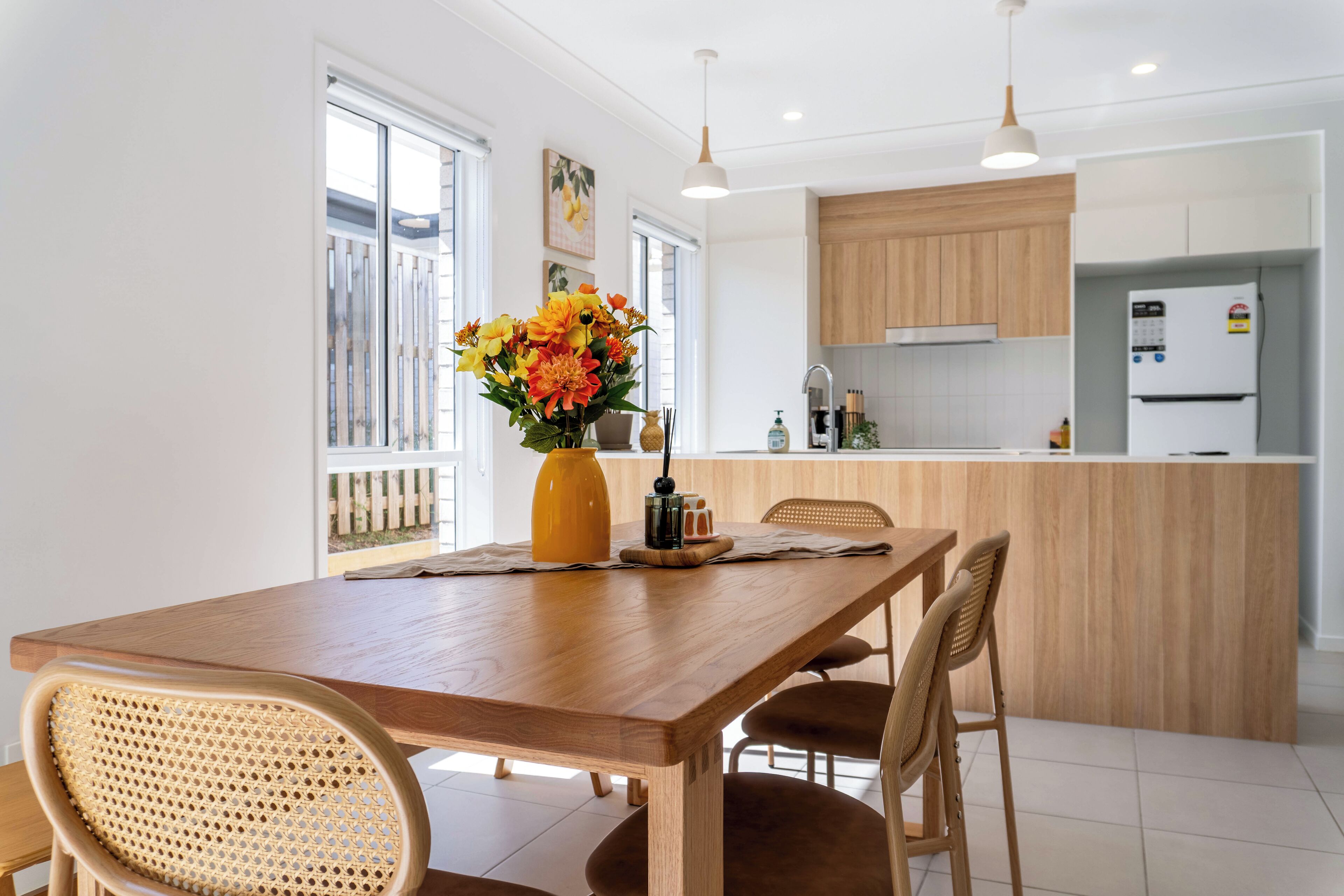 Ovn, kokeplater og oppvaskmaskin