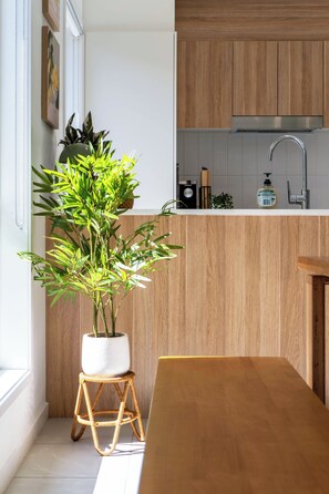 Interior - Contemporary 4BR Logan Reserve Home with Parking & Open Living (Logan Reserve)
