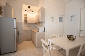 Apartment, 3 Bedrooms, Terrace, Sea View | Private kitchen | Microwave, coffee/tea maker, highchair, cookware/dishes/utensils - Gerolimin Captain Antonis (East Mani)