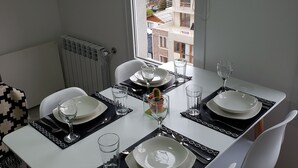 Dining - Bariloche Apartment tourist apartment in the heart of downtown Bariloche (San Carlos de Bariloche)