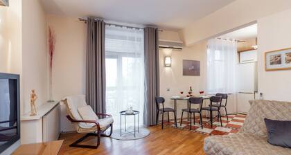 Spacious apartments near Pobedy Square