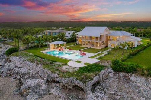 Insane Ocean View Cap Cana Villa - Pool Chef Staff
