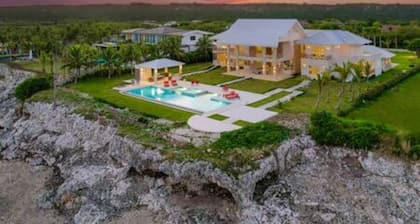 Insane Ocean View Cap Cana Villa - Pool Chef Staff