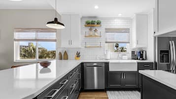 Refrigerador, horno