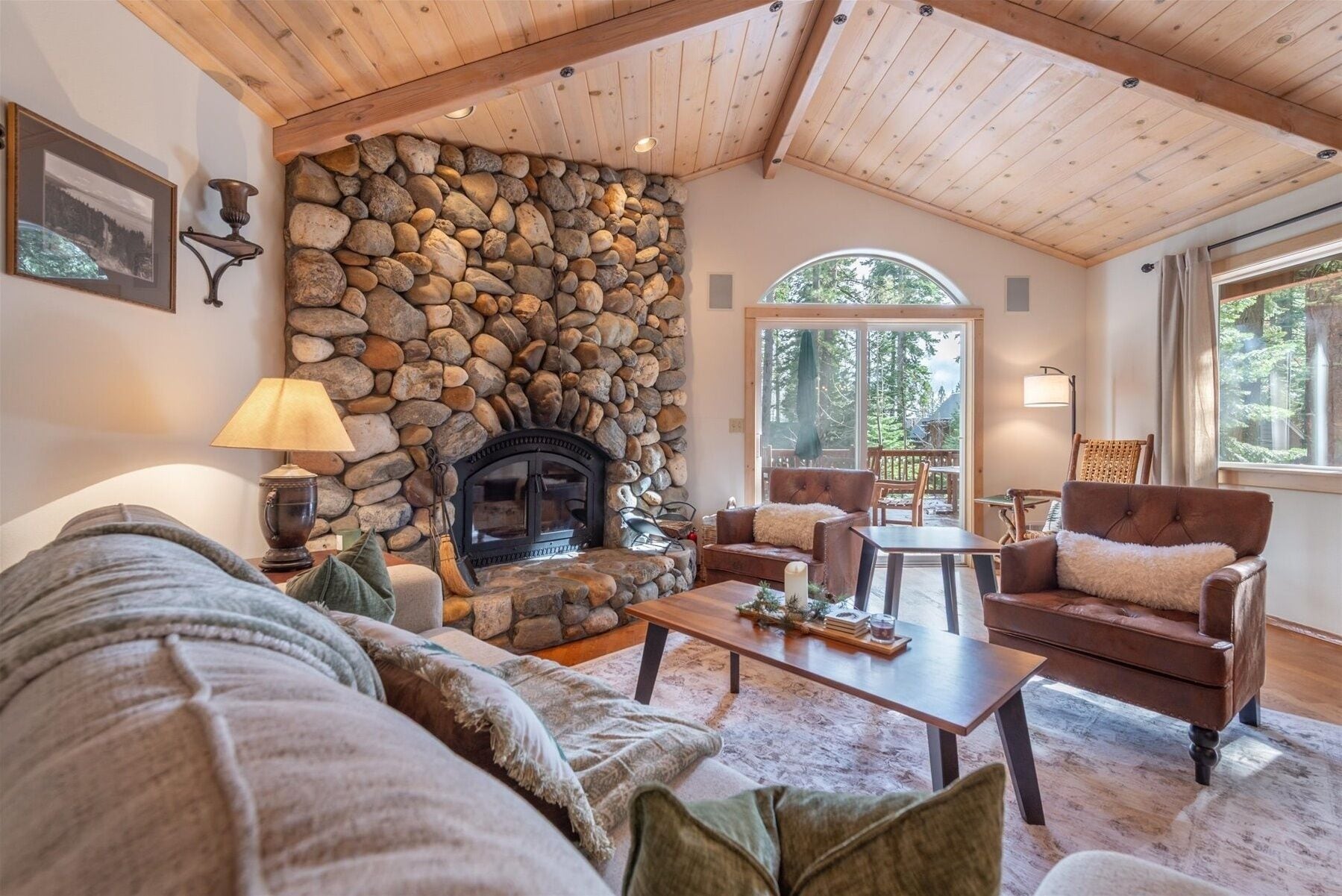 House, 3 Bedrooms | Living area