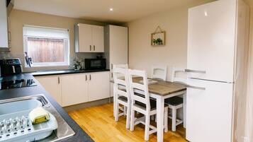 Lavavajillas, utensilios de cocina